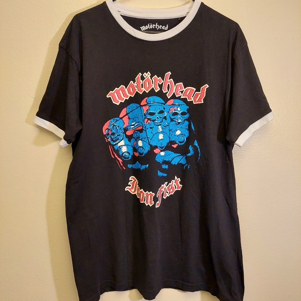 Motorhead Iron Fist Black Skull Graphic T Band Shirt. Size Xl